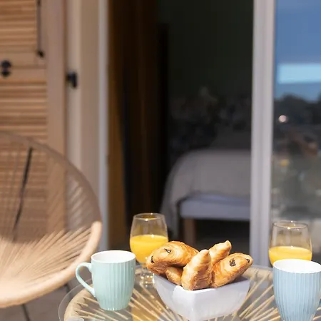 Le Cabanon - Les Pieds Dans L'eau - Calanques - Wifi * Ensues-la-Redonne